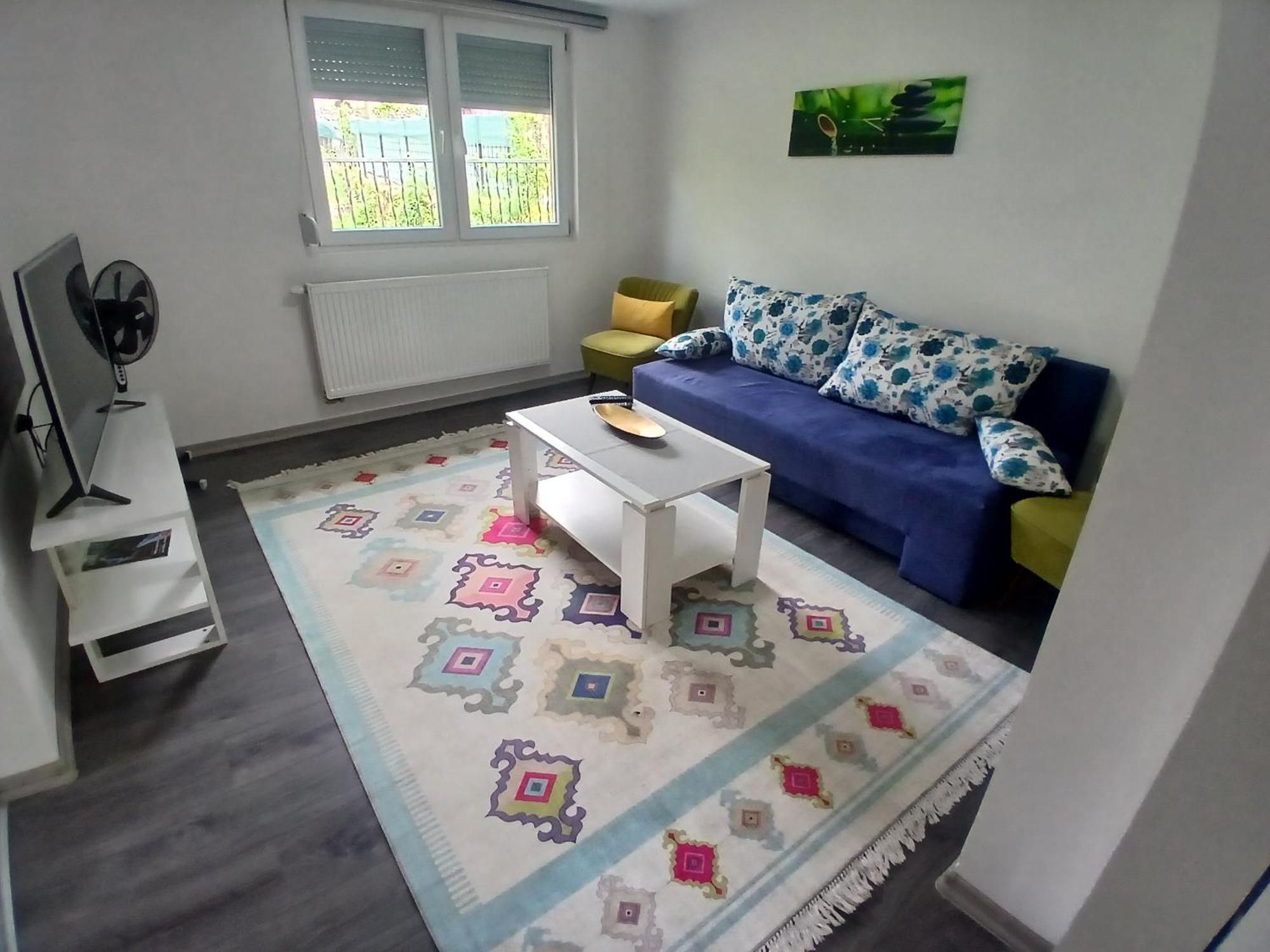 Apartman Mahala One